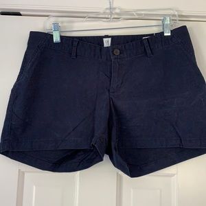 Gap  size 6 women’s navy “Summer short” shorts